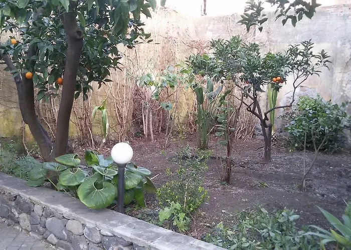 Bed & Breakfast La Baronessa 4*
