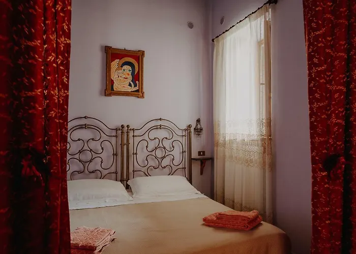 La Baronessa Bed & Breakfast