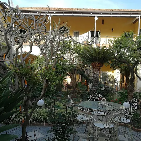 La Baronessa B&B Frühstückspension *