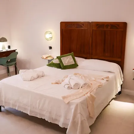 La Baronessa B&B Frühstückspension 3*